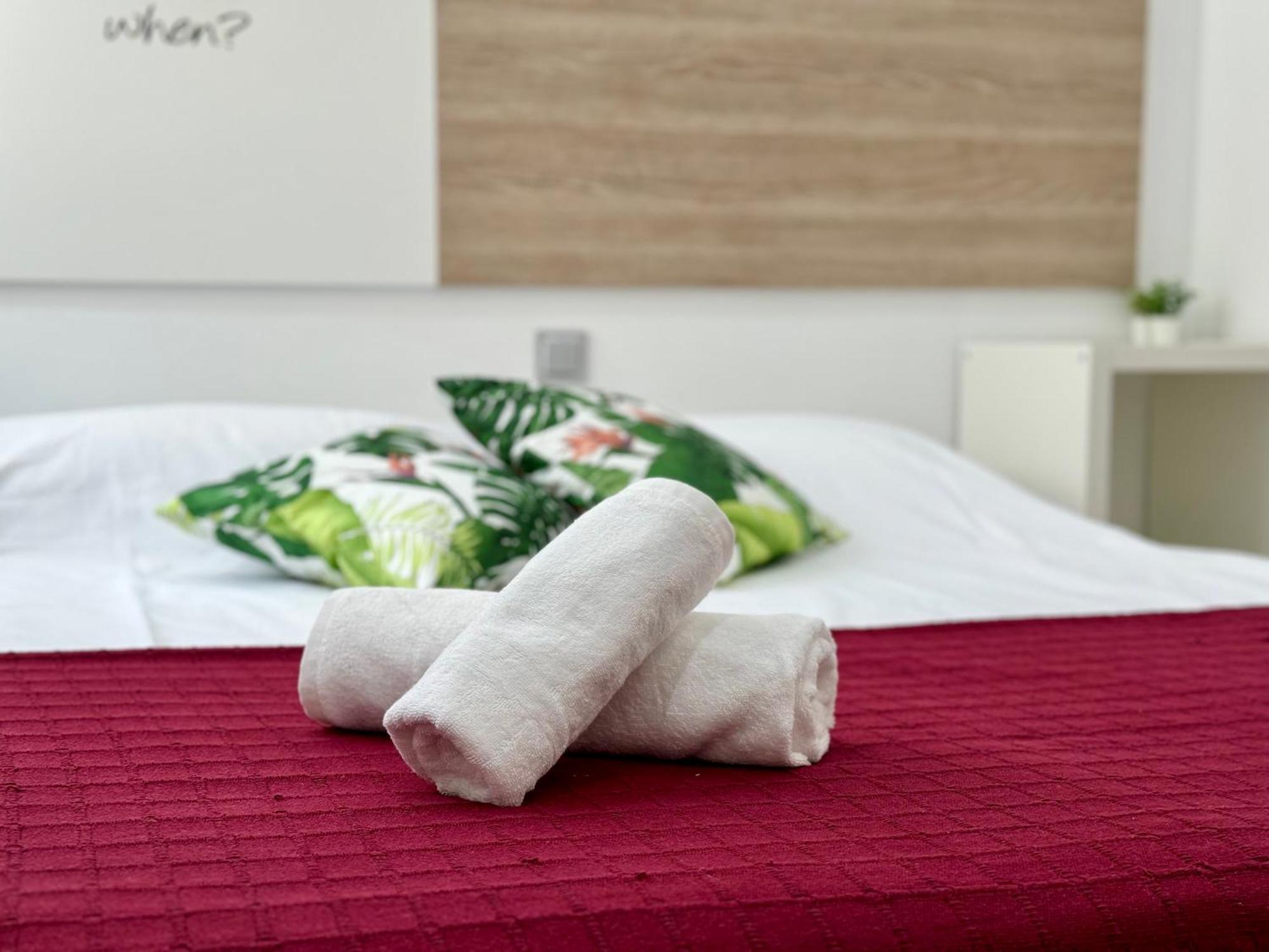 Apartamento Sweet Capuchinos Malaga Exterior photo